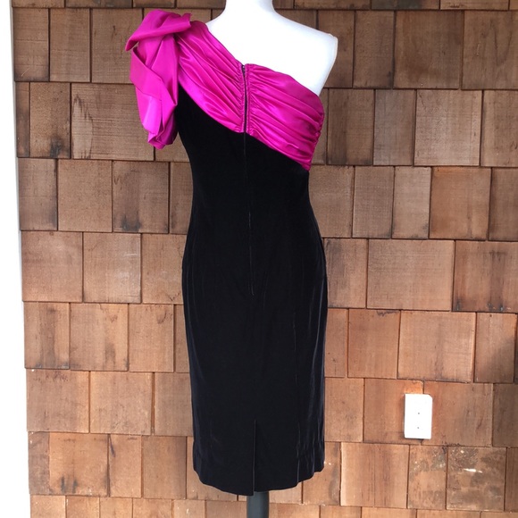 Vintage 1980s Ann Hobbs for cattiva black velvet and pink bow dress, size 10 - Picture 4 of 7